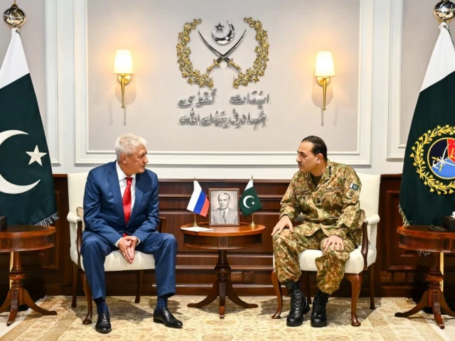 Pakistan, Russia pledge to deepen security cooperation Updated 2 hours ago
