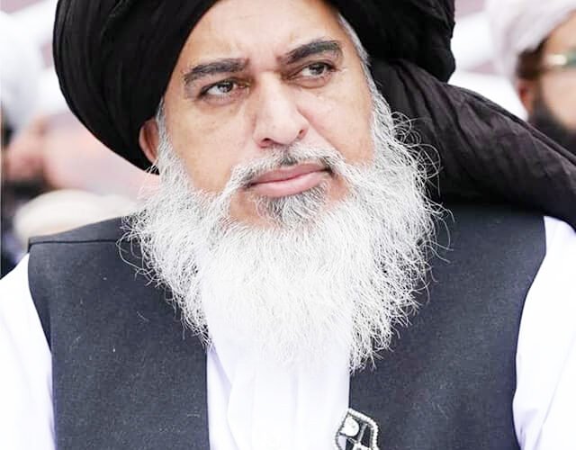 پارلیمنٹ کے مشترکہ اجلاس میں خیبرپختونخوا میں ہنگامی حالت کے نفاذ کے حوالے سے صدارتی حکمنامہ پیش