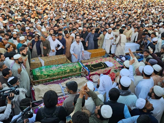 Peshawar school roof collapse: Case registered against owners, contractor Updated 5 hours ago