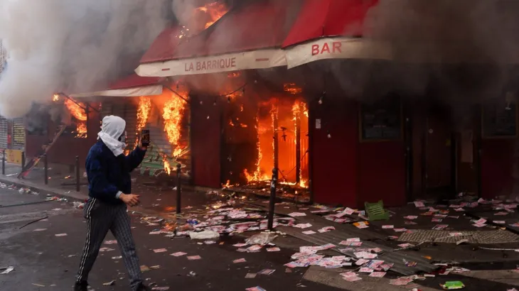 Buildings and cars set on fire as cost of living protests rock France