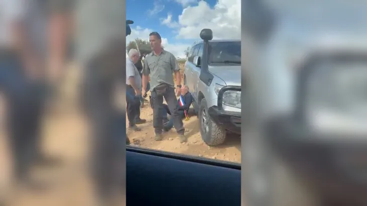 French mayor attacked by settlers during occupied West Bank olive harvest