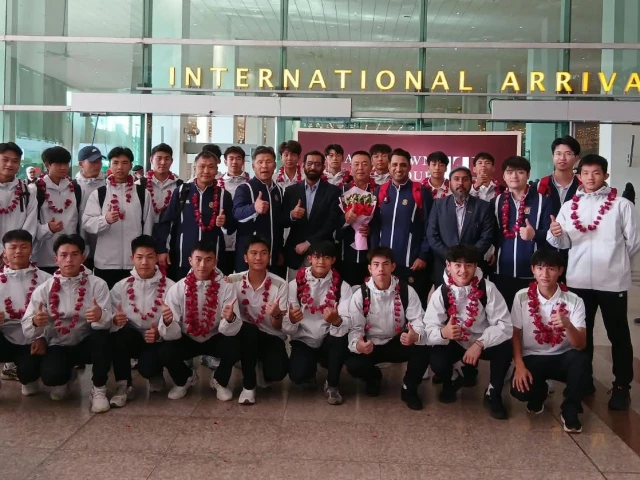 Guangdong hockey team arrives