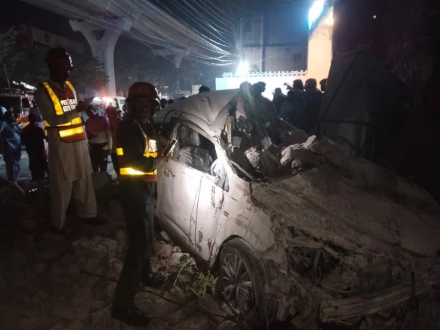 Five young men killed as speeding car overturns, catches fire in Multan