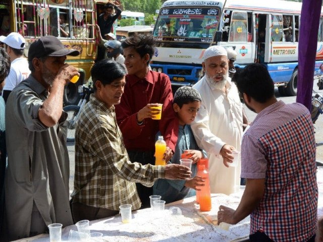 Karachi to remain hot and dry as temperatures near 39°C: Met Office