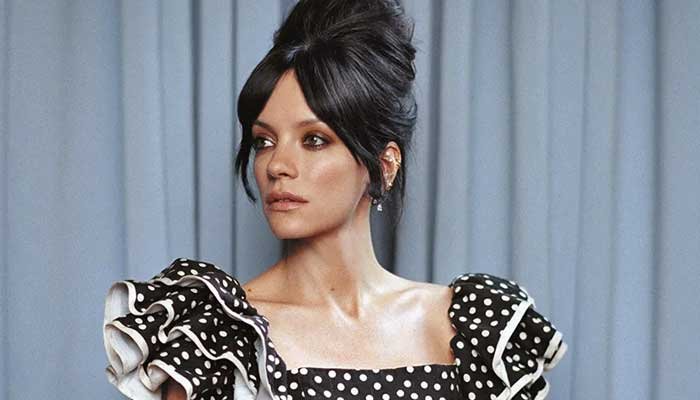 Lily Allen apologizes to fans after abruptly cancelling her Auckland show