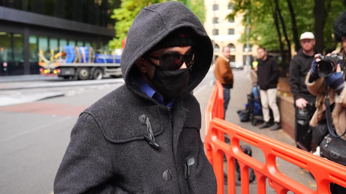 ‘I wasn’t thinking straight’ says five jobs civil servant
