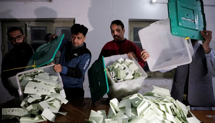 Govt signals another delay in Islamabad LG polls despite ECP schedule Updated 2 hours ago