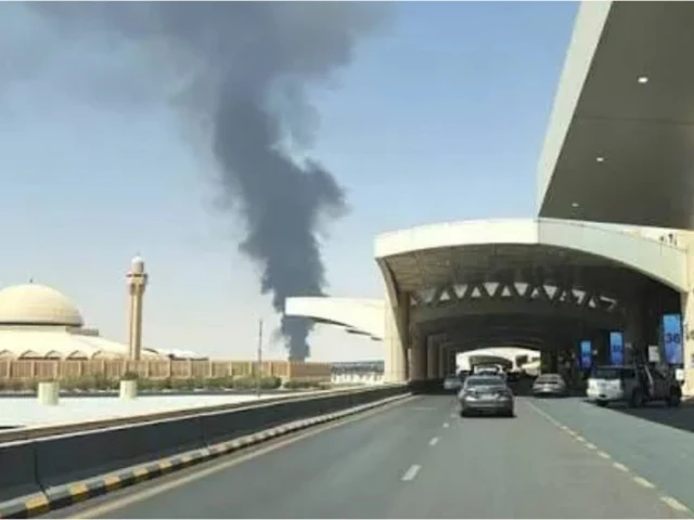 Riyadh reopens airport amid fresh attacks