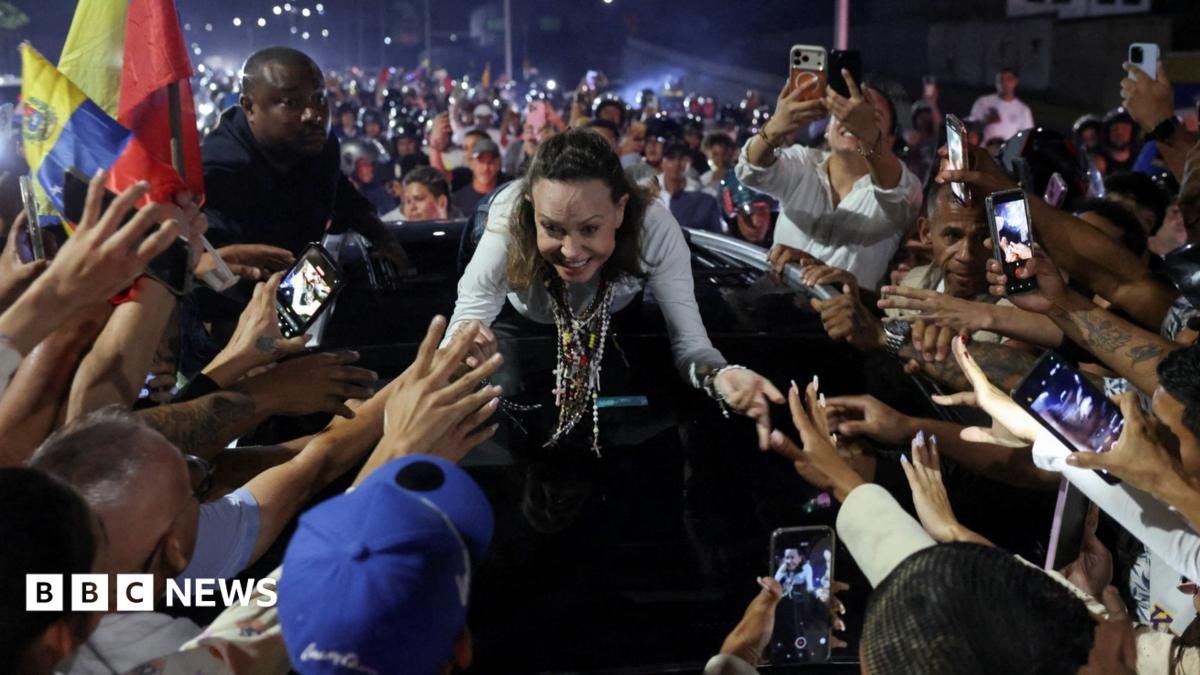 Crowds welcome Venezuela’s María Machado after months in exile