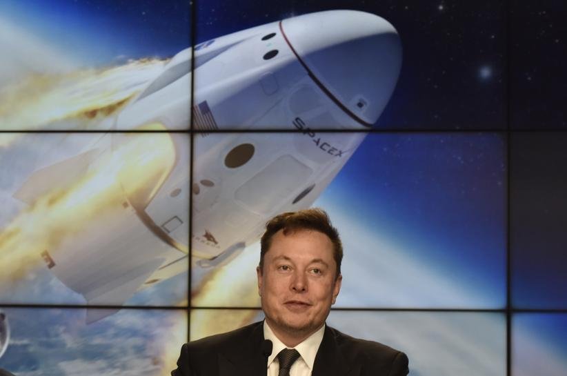 SpaceX enters $40 billion deal with Apollo for AI chip financing