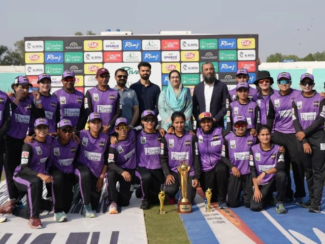 Strikers crowned National T20 champions