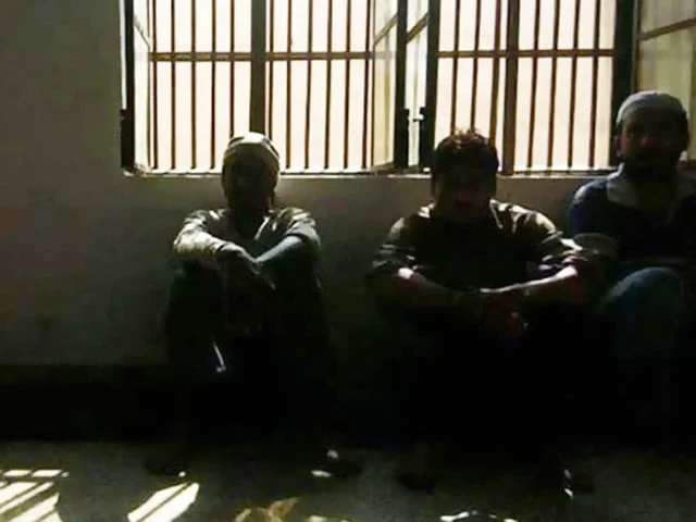 7 arrested after firing on police
