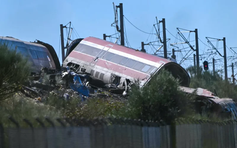 Photos: Spain high-speed train crash kills 30