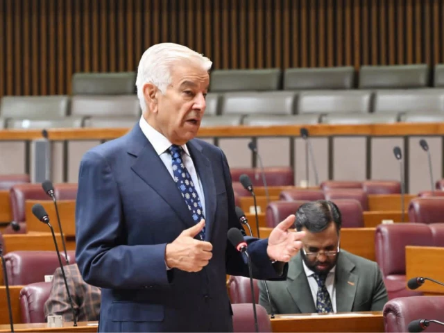 Khawaja Asif hits back at Fazlur Rehman over criticism of his absence from Tehran talks