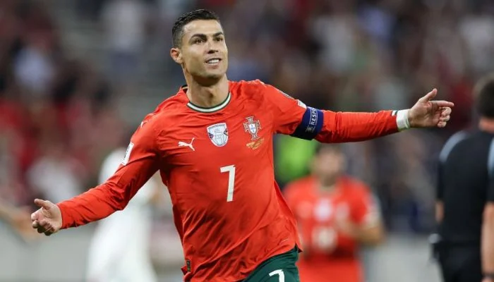 Cristiano Ronaldo vs Lionel Messi: Fans settle the GOAT debate again