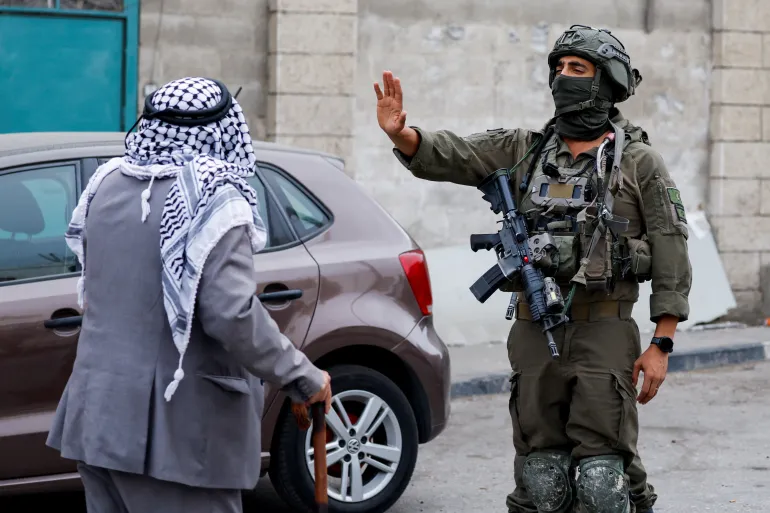 Palestinians injured, arrested in Israeli raids across West Bank