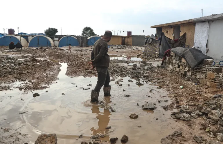 Flash floods kill five in Syria