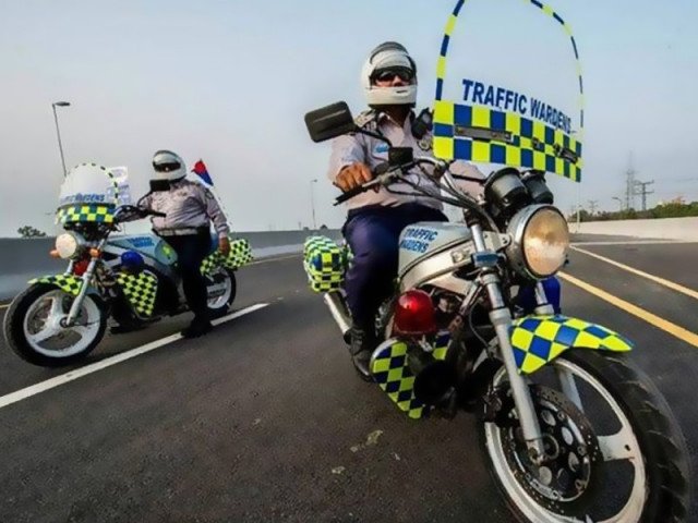 Motorists booked for mall drifting
