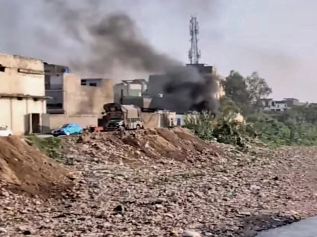 Leh turns into toxic smoke belt