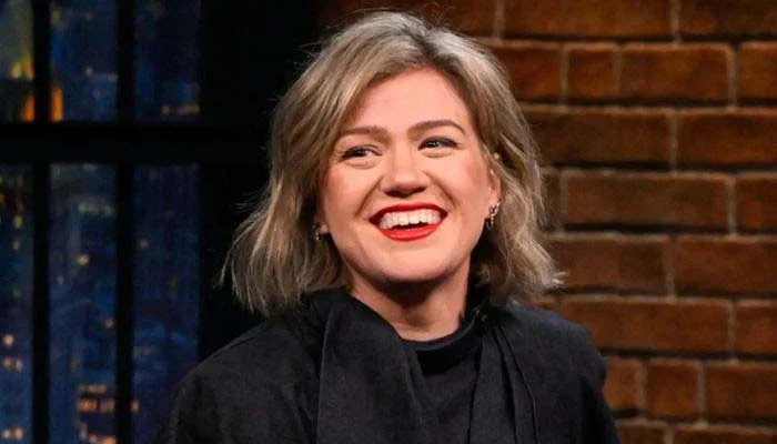 Kelly Clarkson reveals one major concern about AI