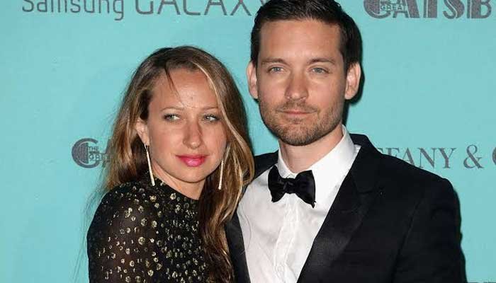 Tobey Maguire, Jennifer Meyer get ‘single’ status 10 years after split