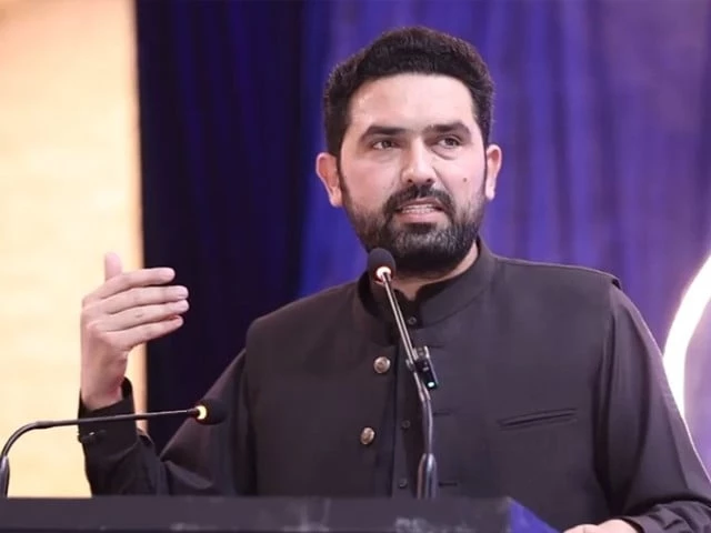 K-P CM Afridi doubles down on PTI’s October 4 long march