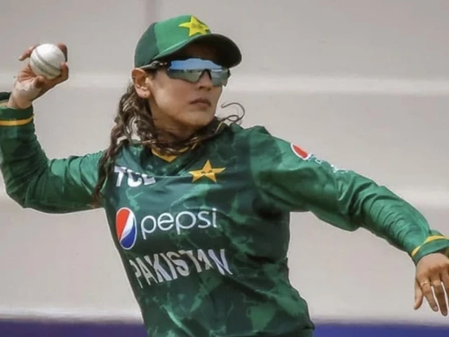 Kainat Imtiaz retires from international cricket