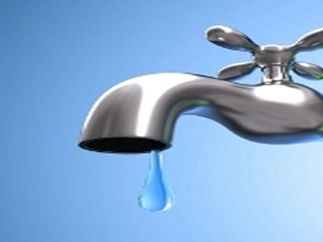 Dry taps, filthy streets as Hyd’s water crisis deepens