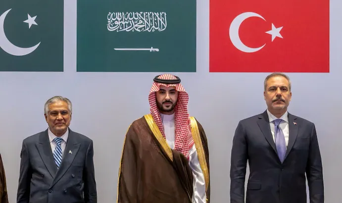 Turkiye, Pakistan agree to military deployment to Saudi Arabia