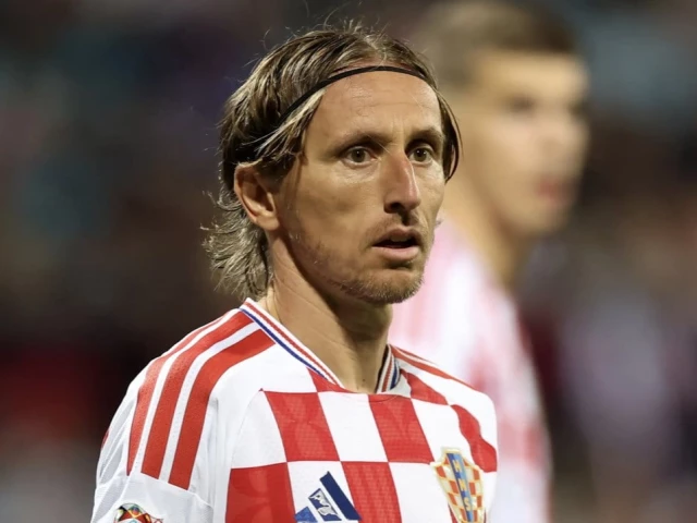 Modric hopes fans back Croatia against Spain