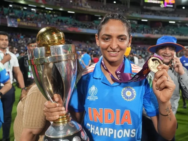 Kaur steps down as India women’s cricket captain