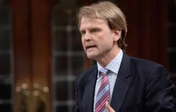 Chris Alexander exits Toronto mayor race as Chow, Bradford lead polls