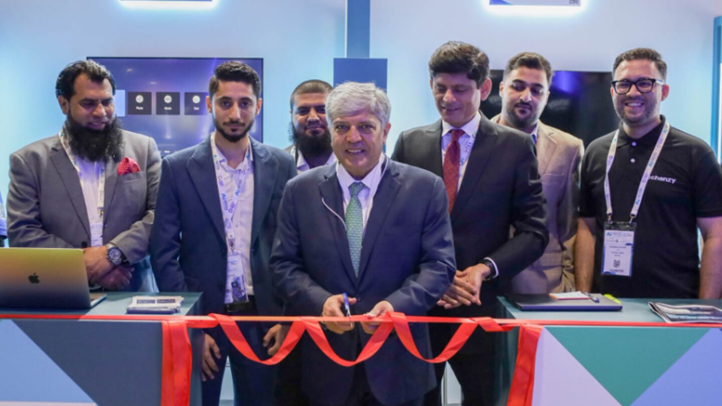 Pakistan showcases AI innovations at UAE fair