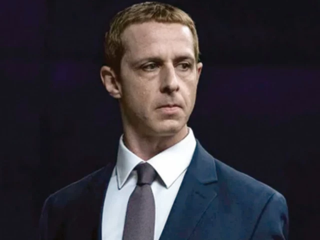 Aaron Sorkin takes sharp aim at Mark Zuckerberg