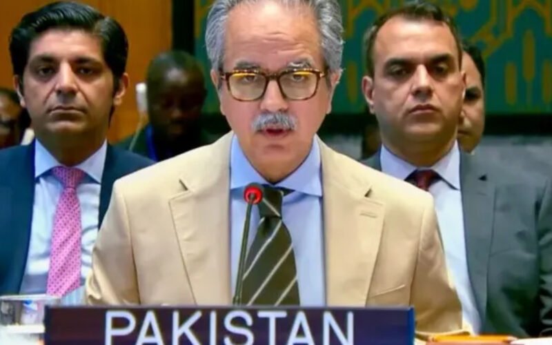 Asim Iftikhar to take charge as foreign secretary