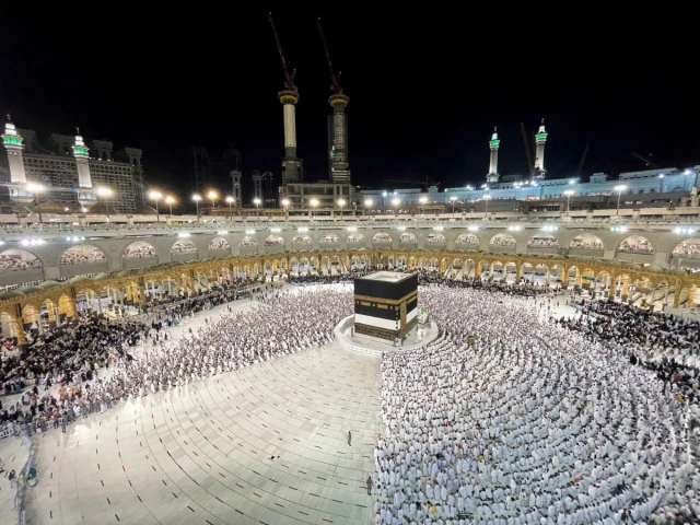 Umrah vaccine exemption ends